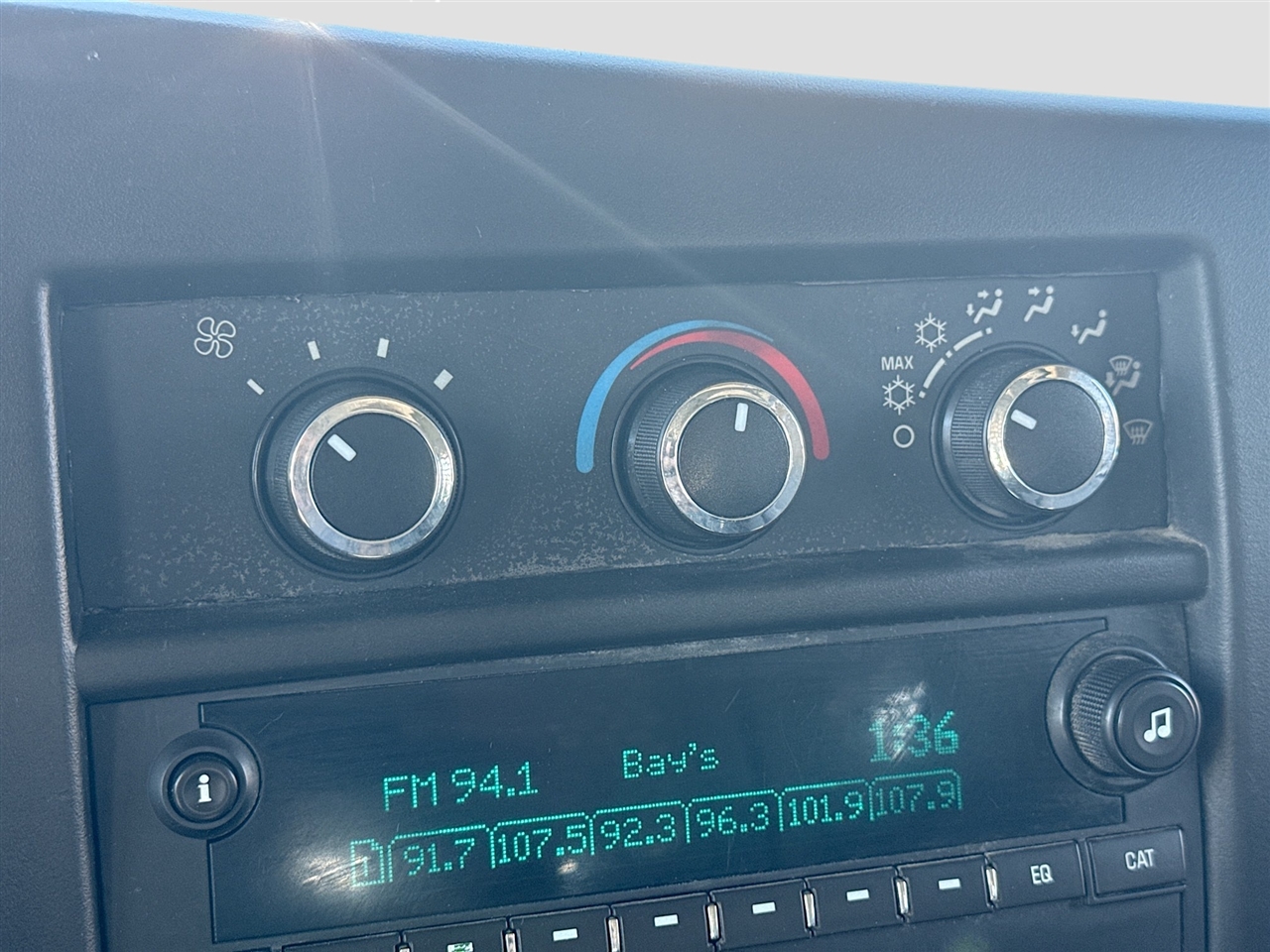 Chevrolet Express Cargo Van RWD 3500 155" 2017 Chevrolet Express Cargo Van RWD 3500 155" 2017