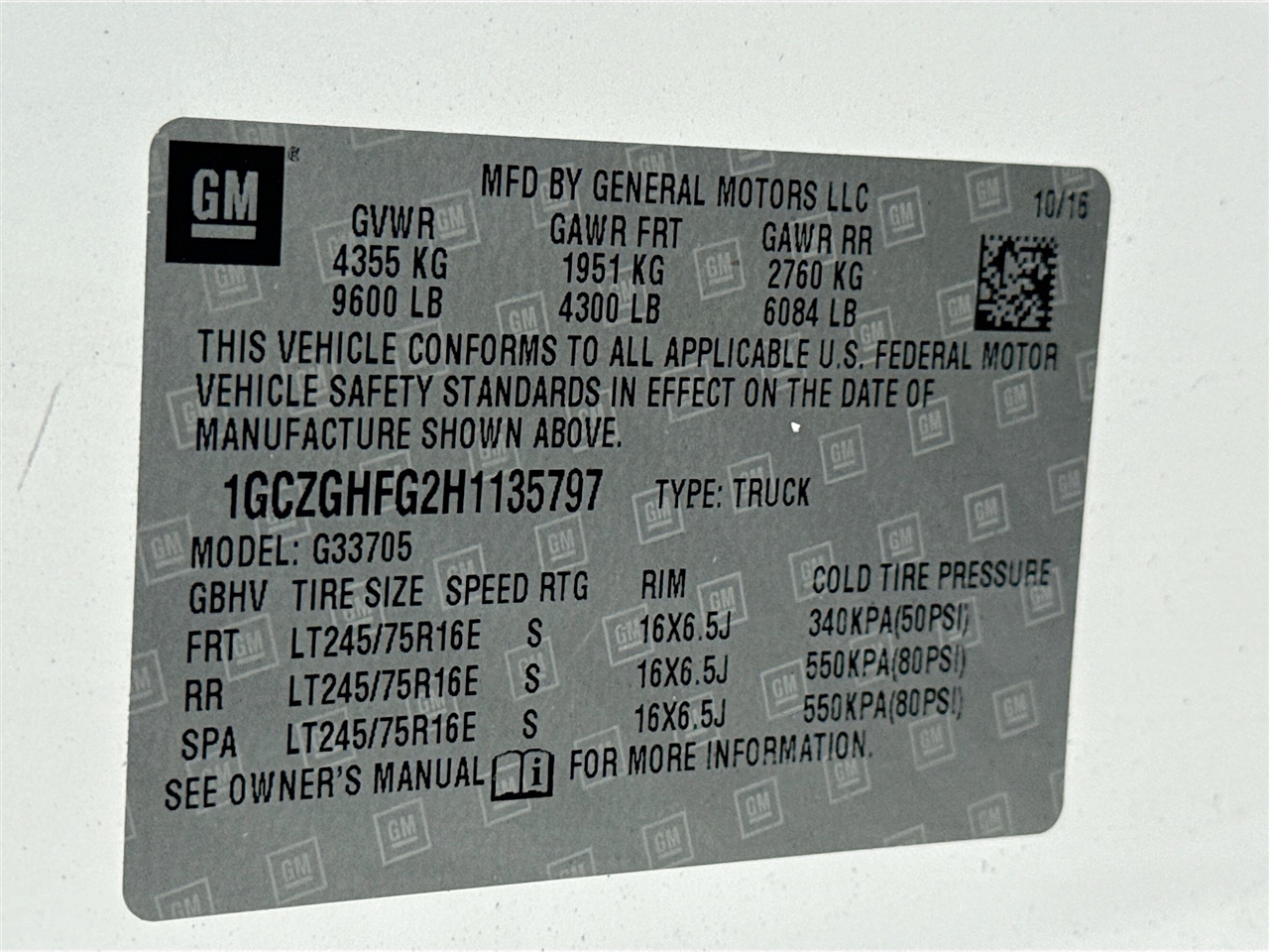 Chevrolet Express Cargo Van RWD 3500 155" 2017 Chevrolet Express Cargo Van RWD 3500 155" 2017