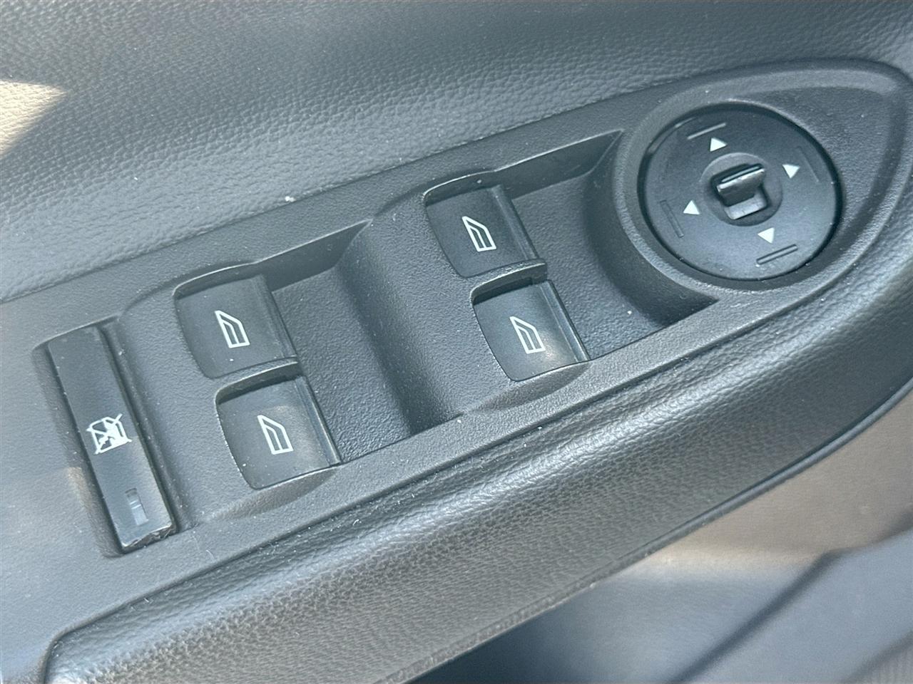 Ford Escape SE FWD 2018