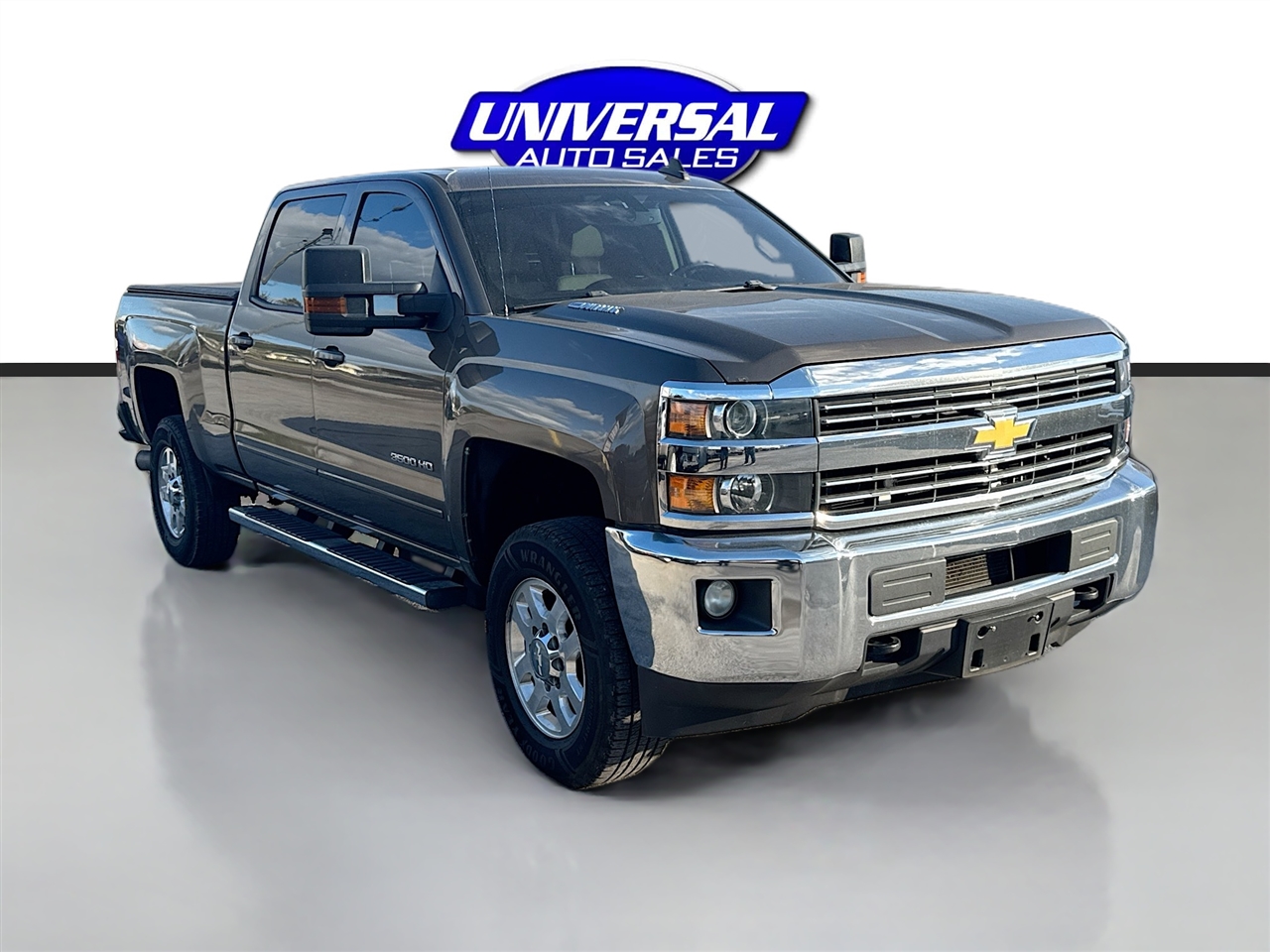 2015 Chevrolet Silverado 3500HD Built After Aug 14 4WD Crew Cab 153.7" LT