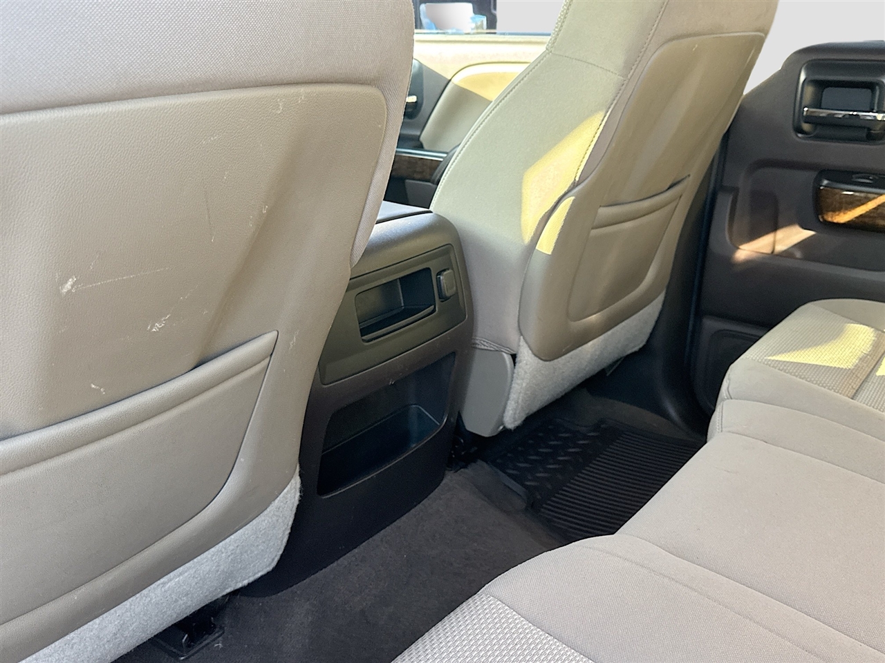 Chevrolet Silverado 3500HD Built After Aug 14 4WD Crew Cab 153.7" LT 2015