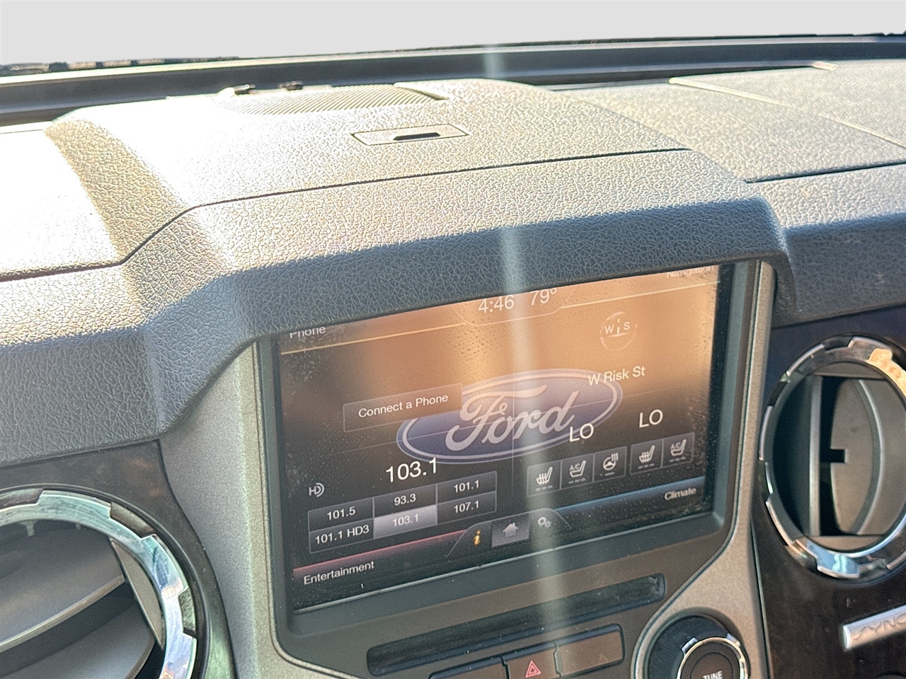 Ford Super Duty F-350 SRW 4WD Crew Cab 156" King Ranch 2015