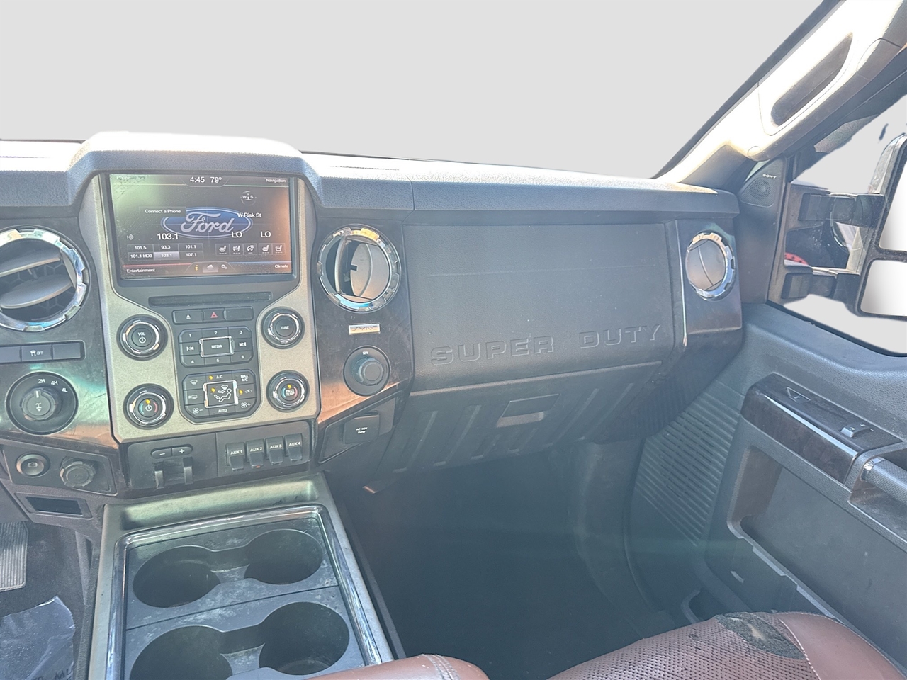 Ford Super Duty F-350 SRW 4WD Crew Cab 156" King Ranch 2015