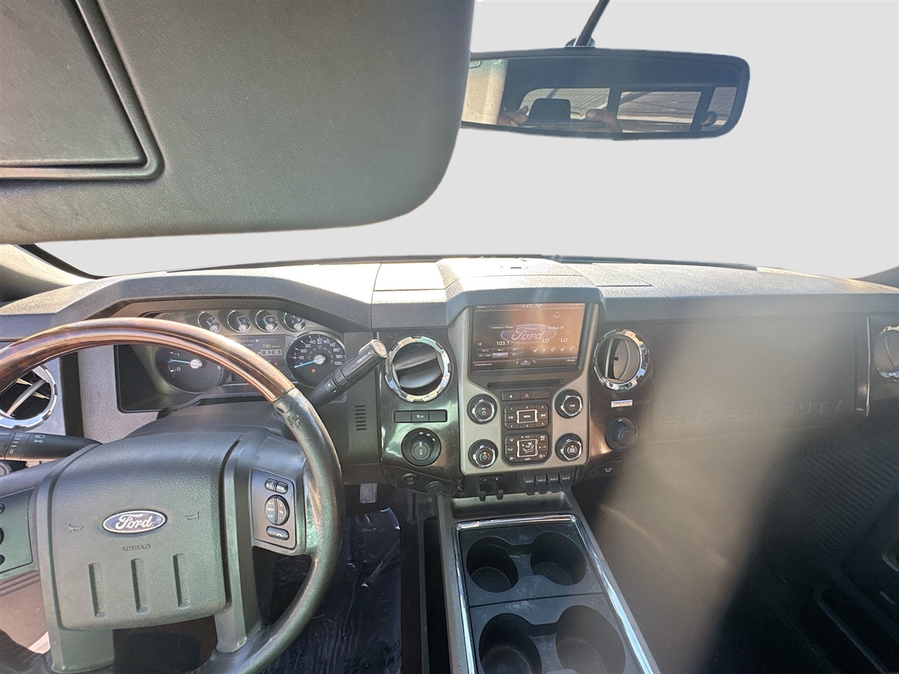 Ford Super Duty F-350 SRW 4WD Crew Cab 156" King Ranch 2015