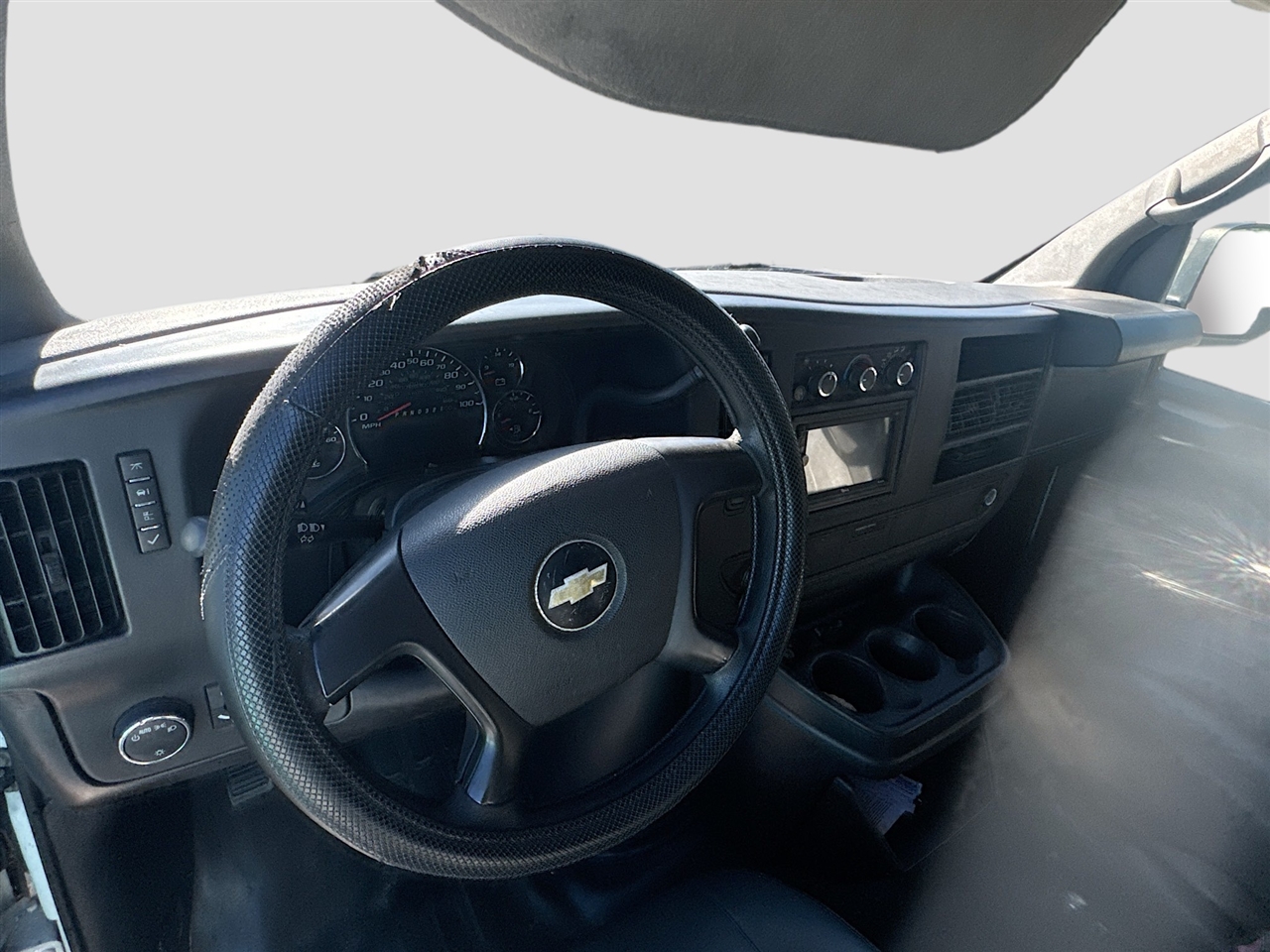 Chevrolet Express Cargo Van RWD 1500 135" 2012