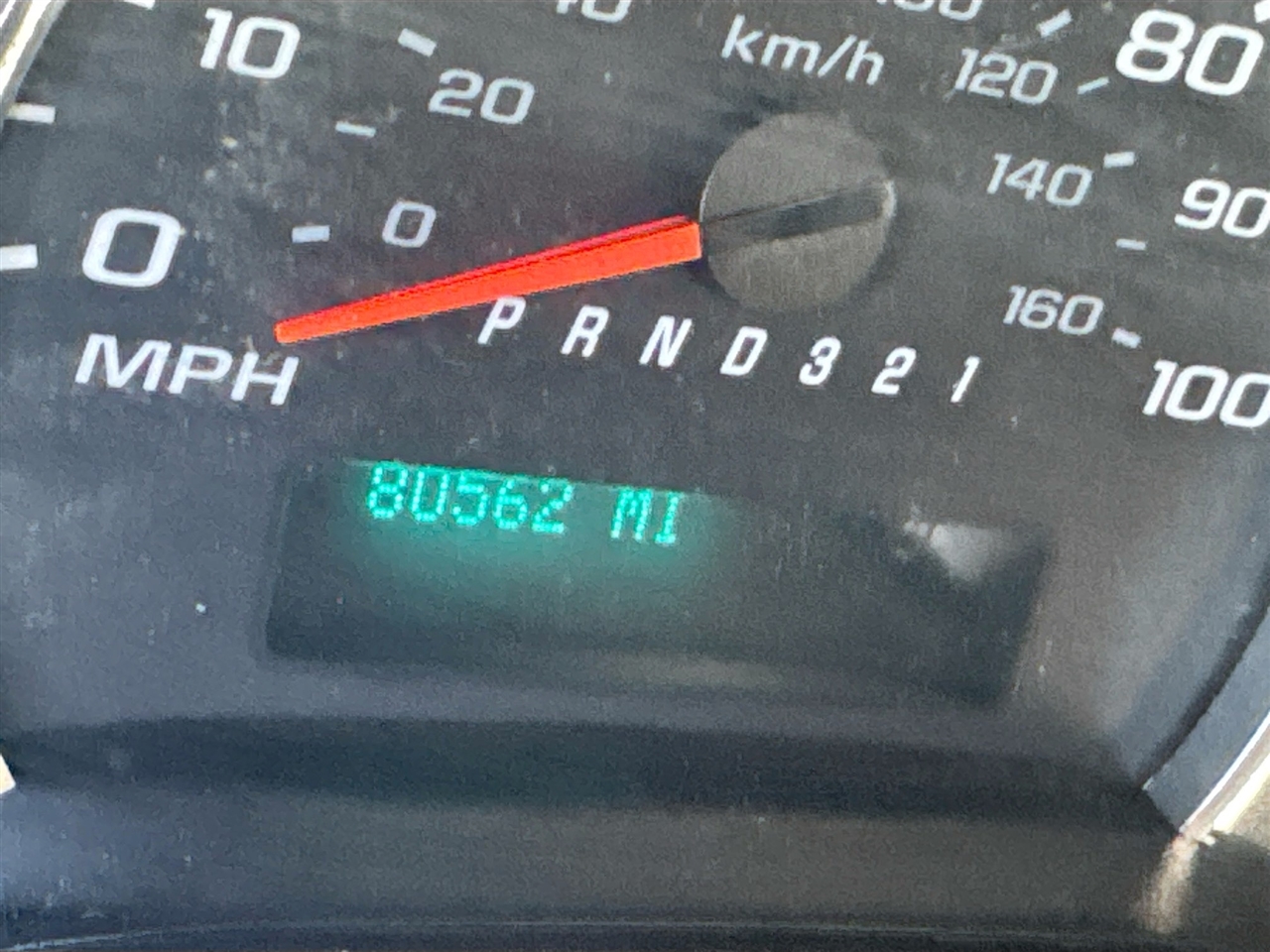 Chevrolet Express Cargo Van RWD 1500 135" 2012