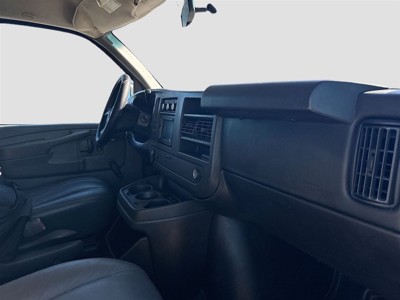 Chevrolet Express Cargo Van RWD 1500 135" 2012