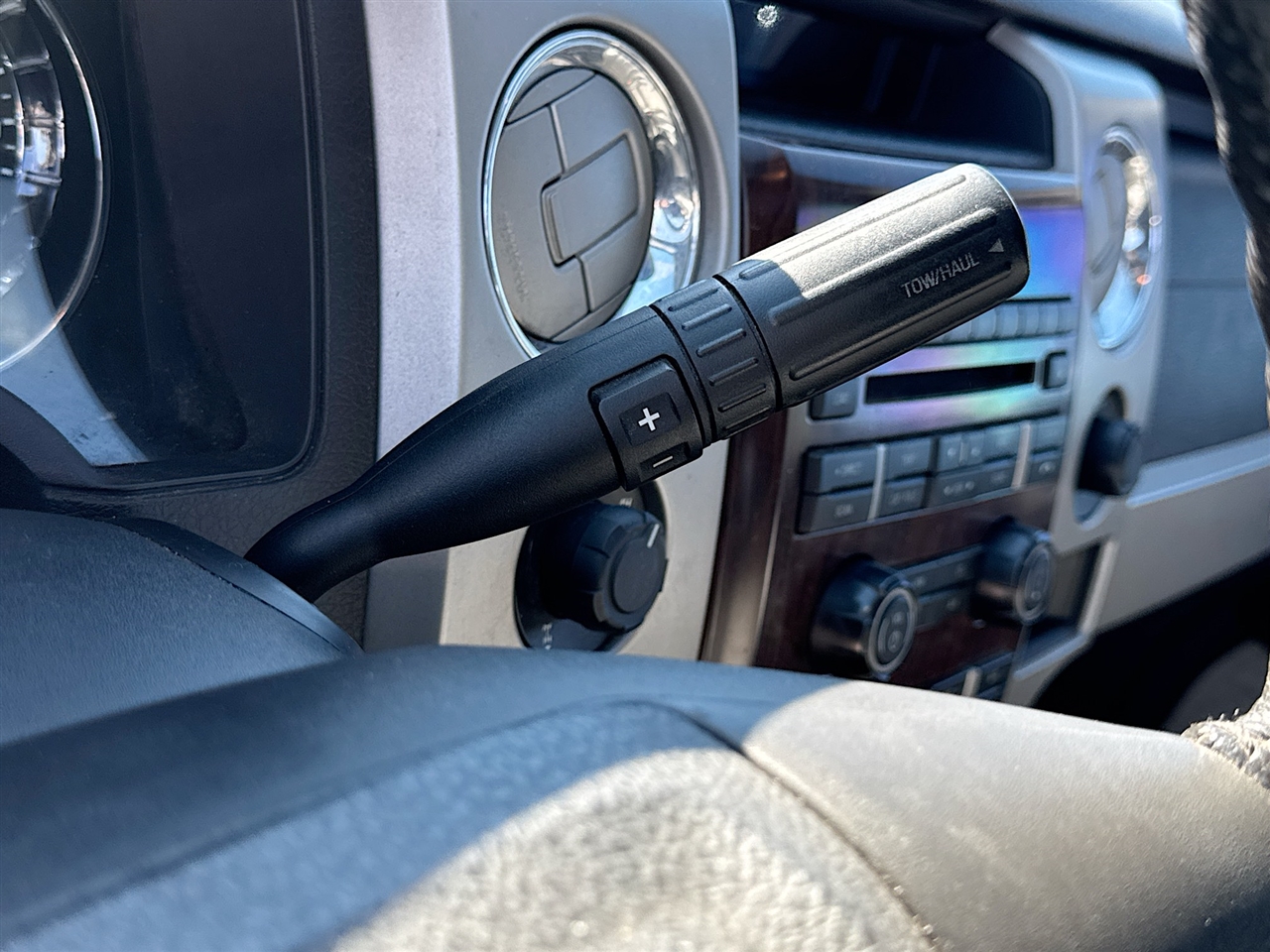 Ford F-150 4WD SuperCrew 145" Platinum 2012