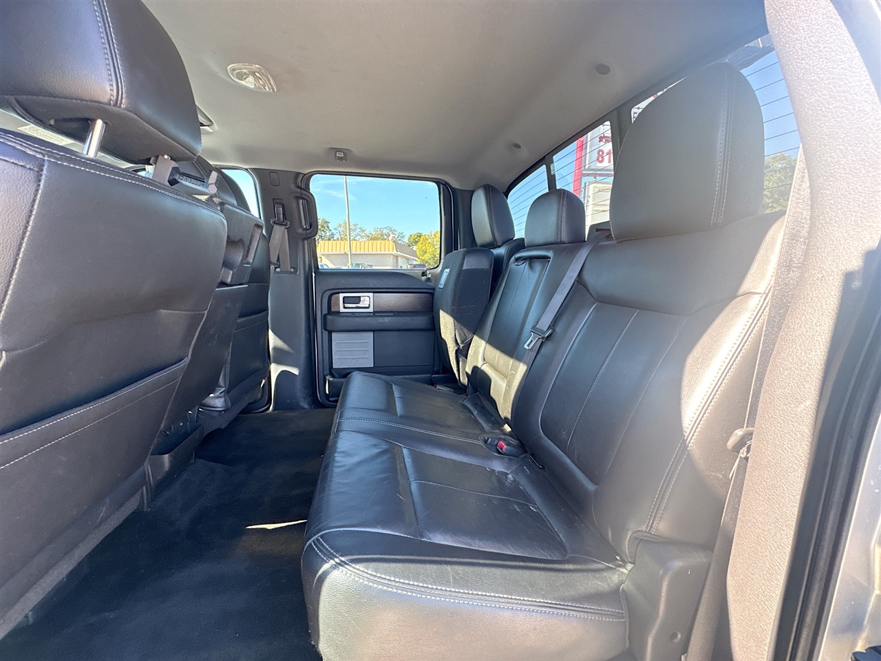 Ford F-150 4WD SuperCrew 145" Platinum 2012