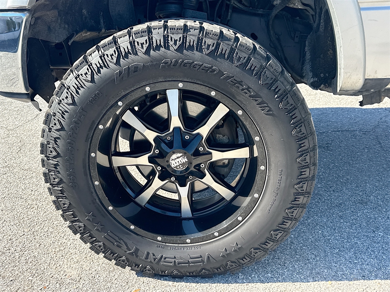 Ford F-150 4WD SuperCrew 145" Platinum 2012