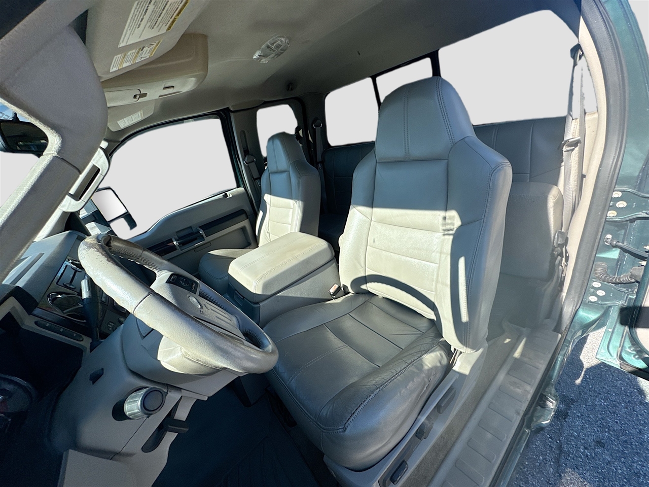 Ford Super Duty F-250 SRW 4WD SuperCab 142" Lariat 2008