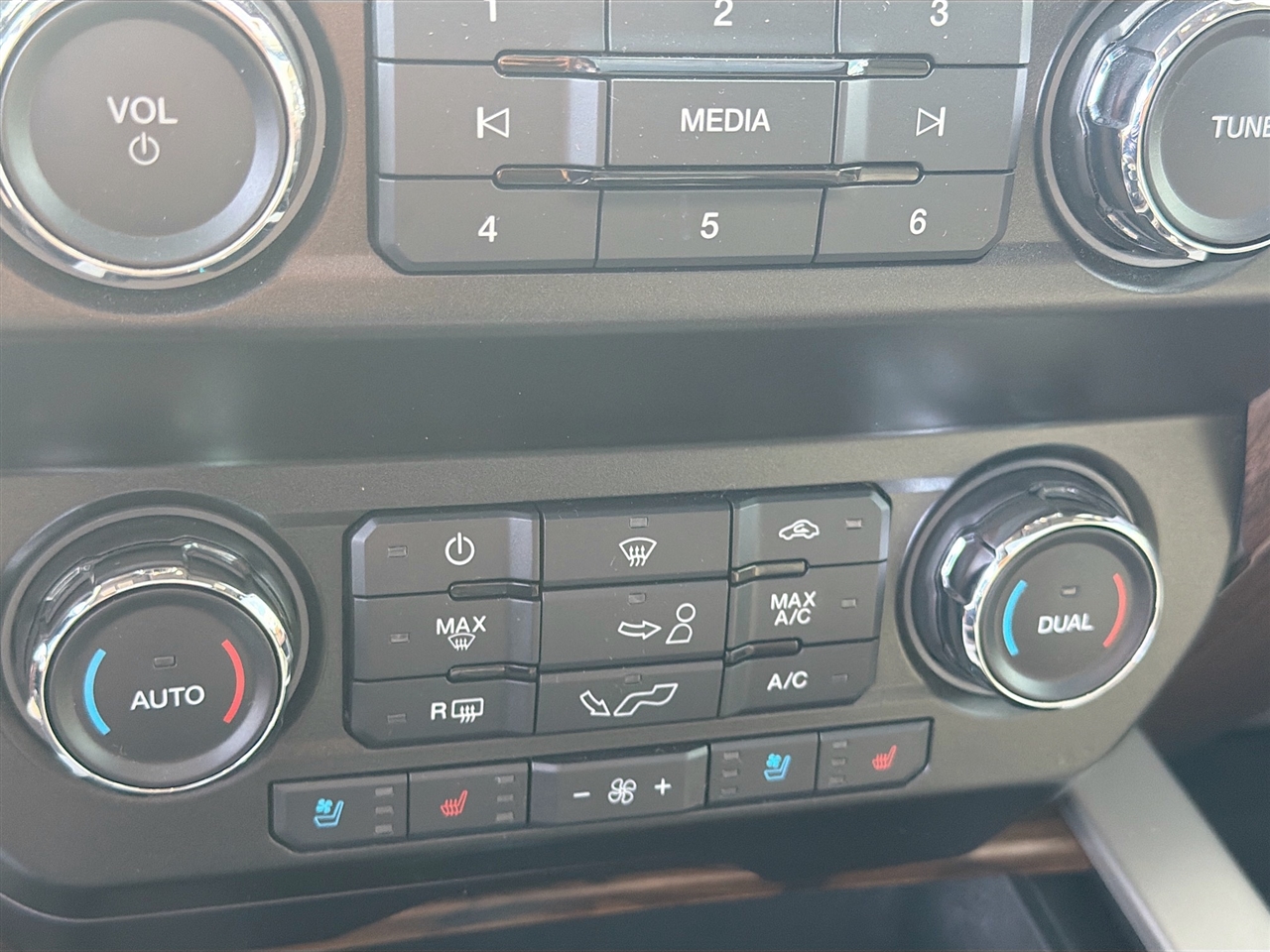 Ford F-150 King Ranch 4WD SuperCrew 5.5' Box 2019