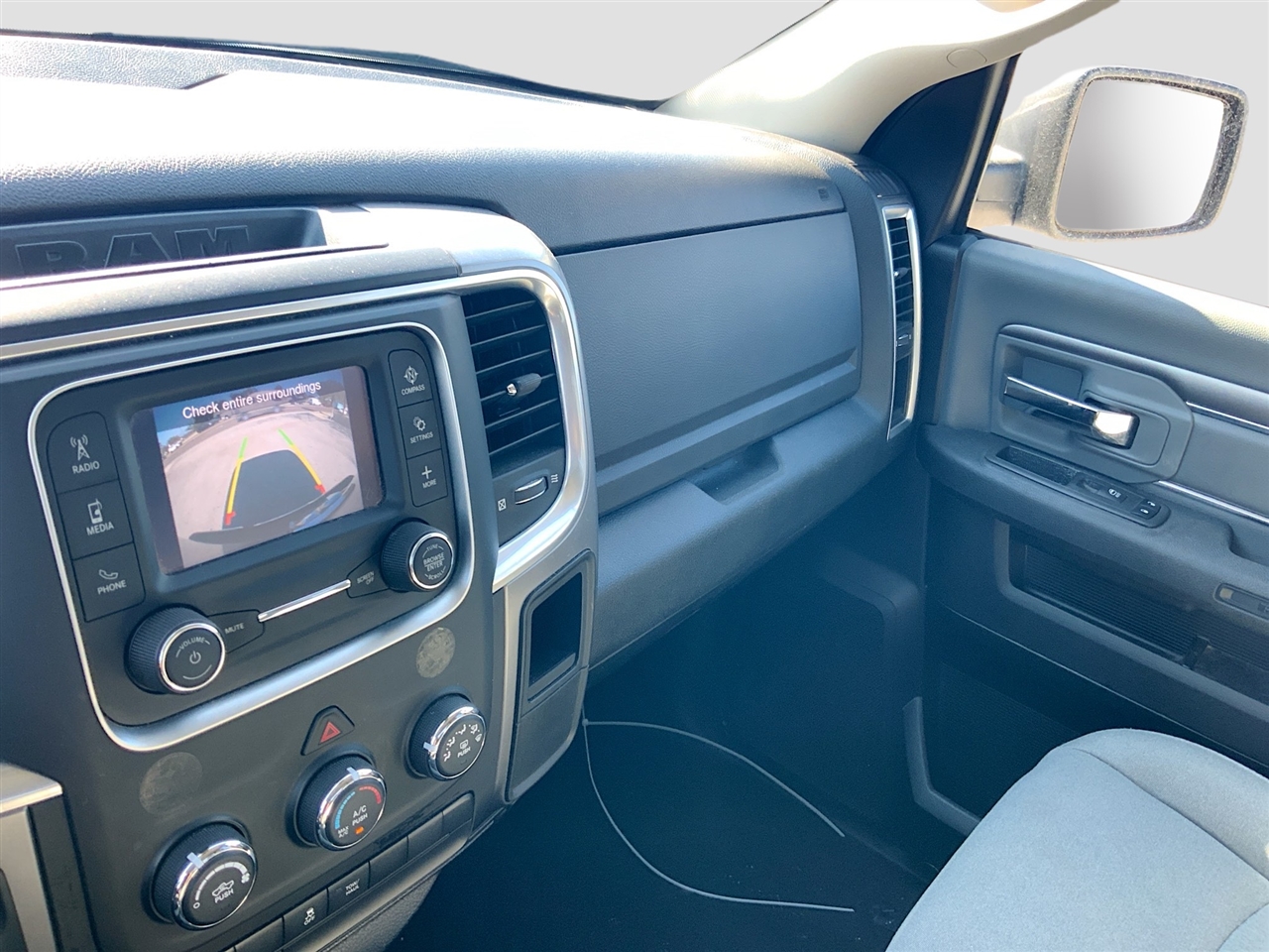 RAM 1500 Classic Warlock 4x2 Crew Cab 5'7" Box 2021