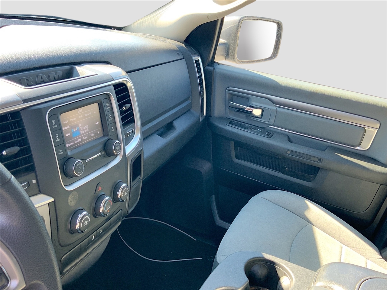 RAM 1500 Classic Warlock 4x2 Crew Cab 5'7" Box 2021