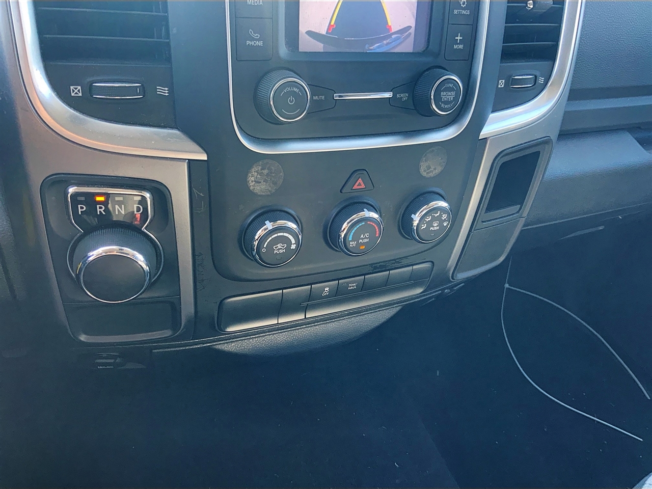 RAM 1500 Classic Warlock 4x2 Crew Cab 5'7" Box 2021