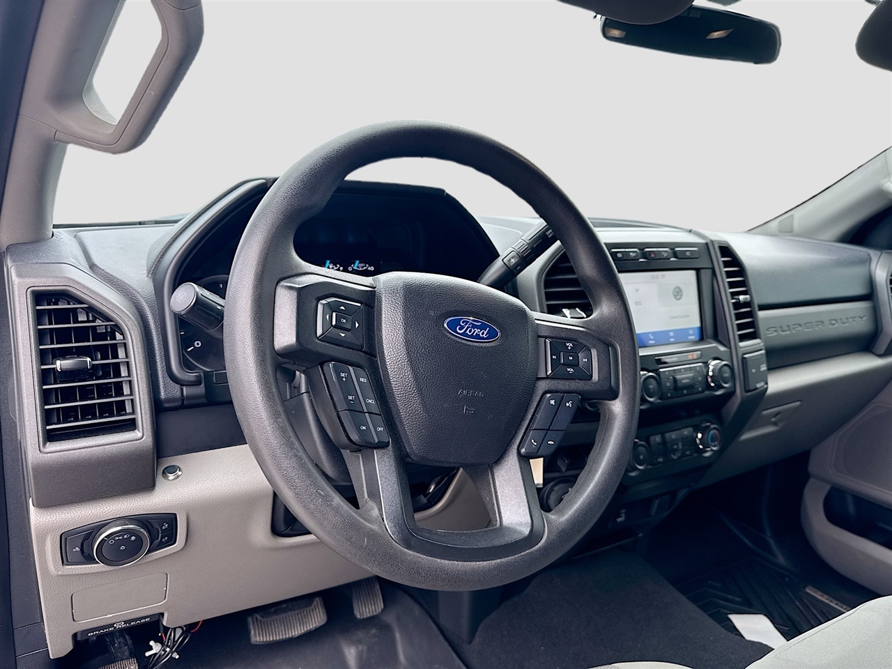 Ford Super Duty F-350 DRW XL 4WD Crew Cab 8' Box 2020