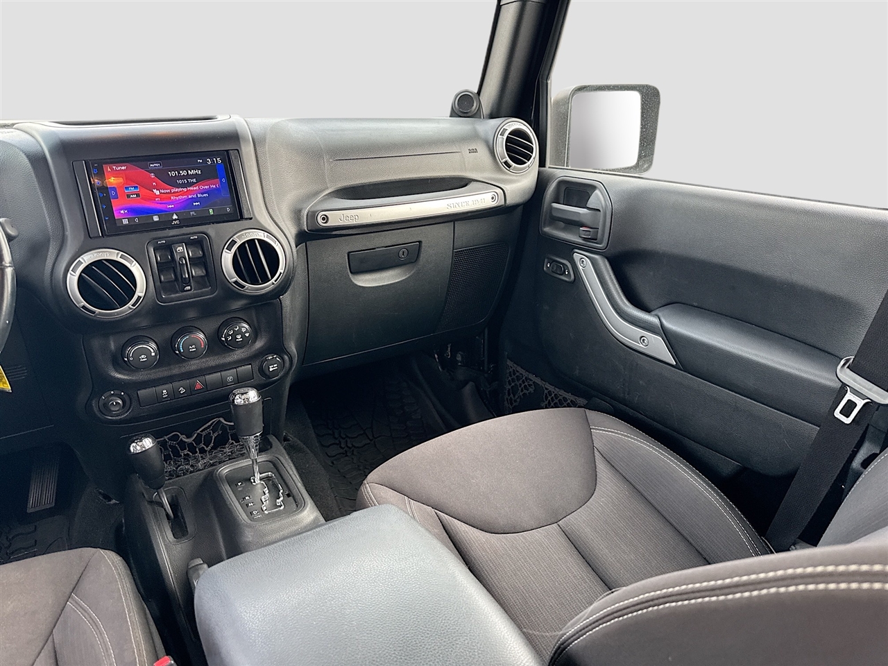 Jeep Wrangler Unlimited 4WD 4dr Sahara 2014