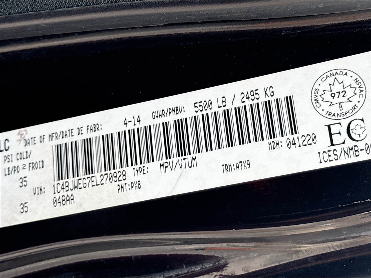 Jeep Wrangler Unlimited 4WD 4dr Sahara 2014