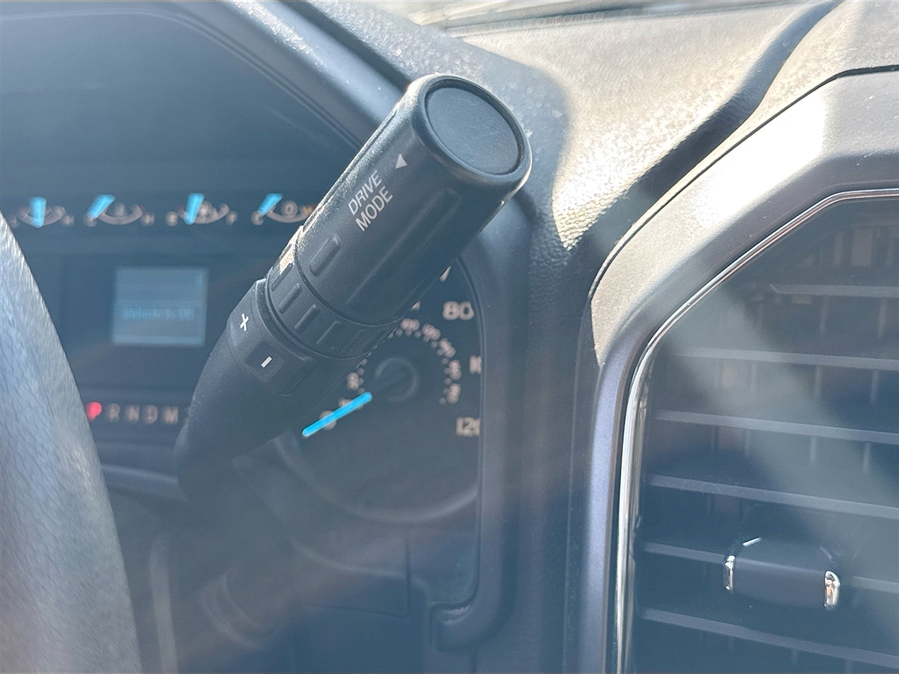 Ford F-150 XLT 2WD SuperCab 6.5' Box 2018