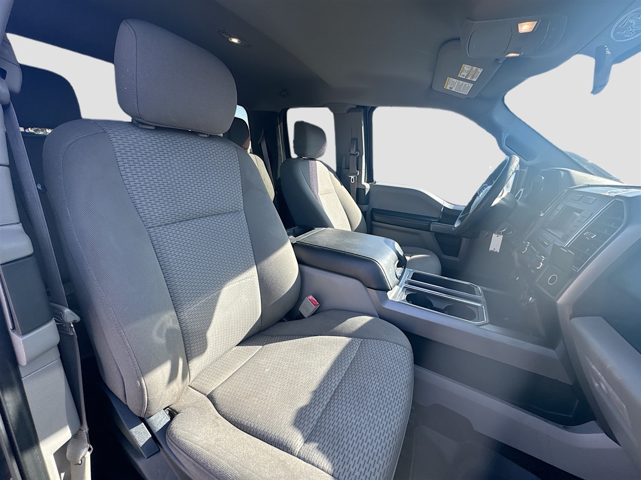 Ford F-150 XLT 2WD SuperCab 6.5' Box 2018