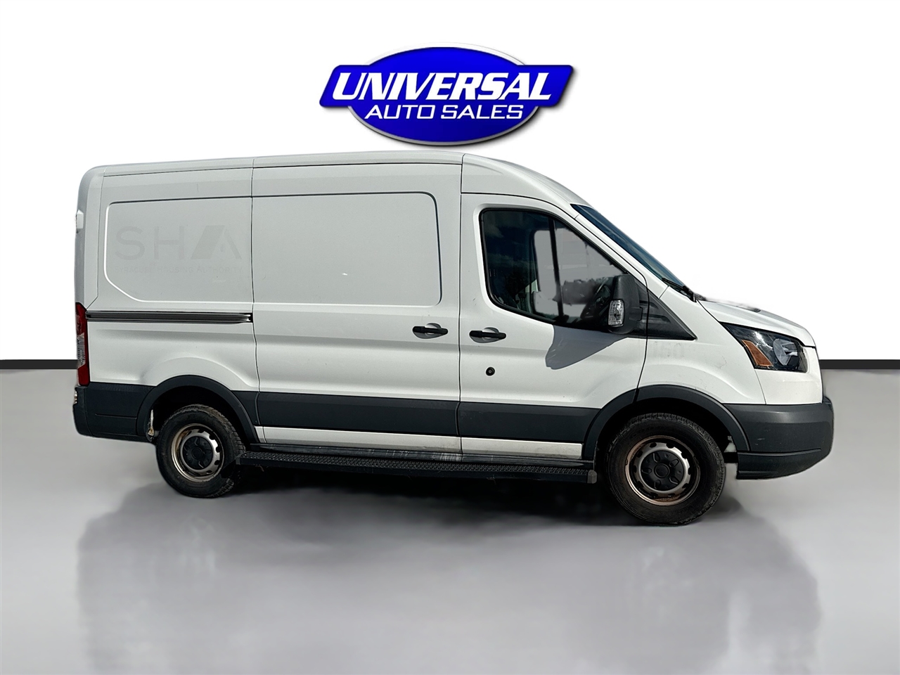Ford Transit Van T-250 130" Med Rf 9000 GVWR Sliding RH Dr 2018