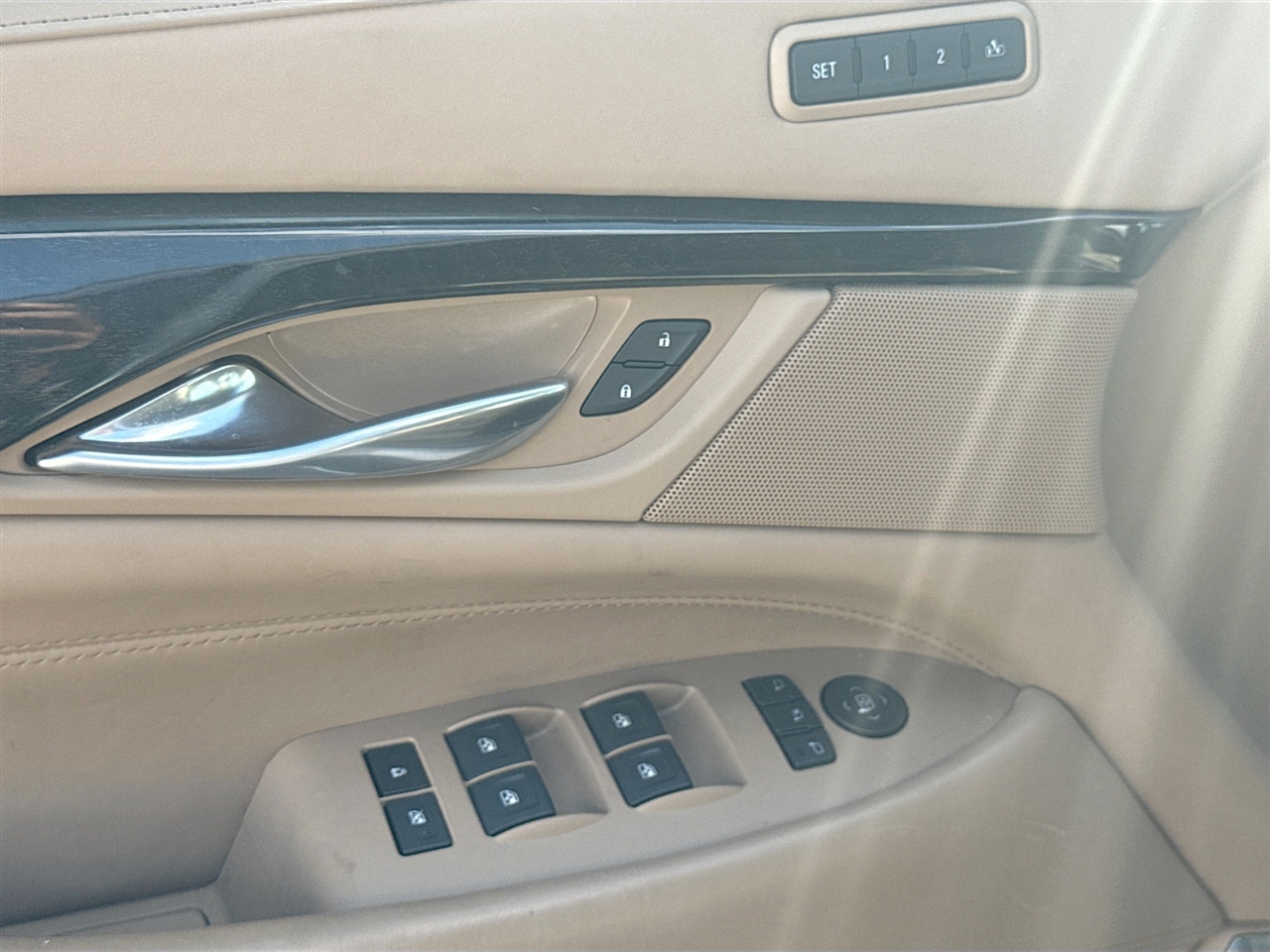 Cadillac Escalade 4WD 4dr Platinum 2018