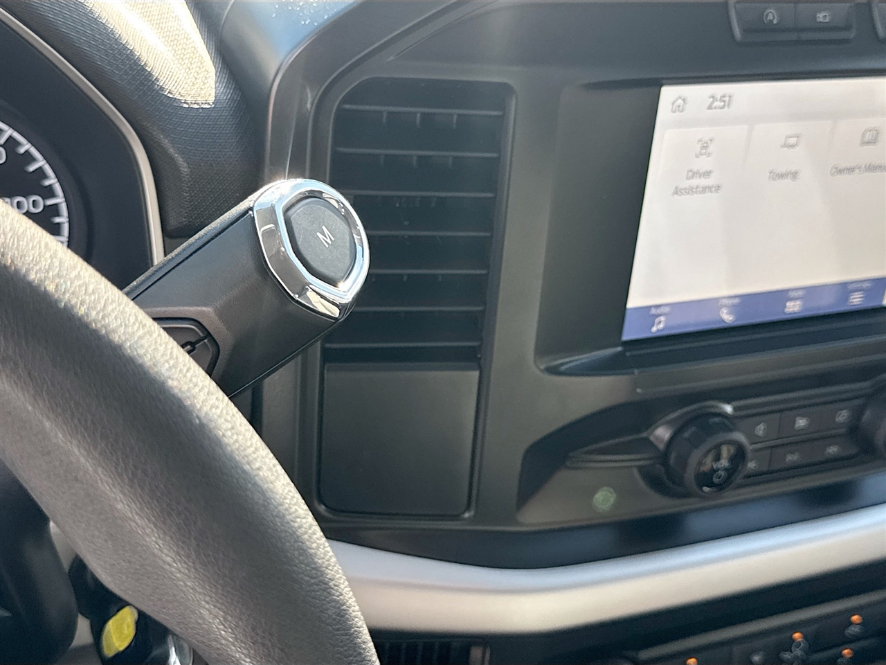 Ford F-150 XLT 4WD SuperCab 6.5' Box 2022