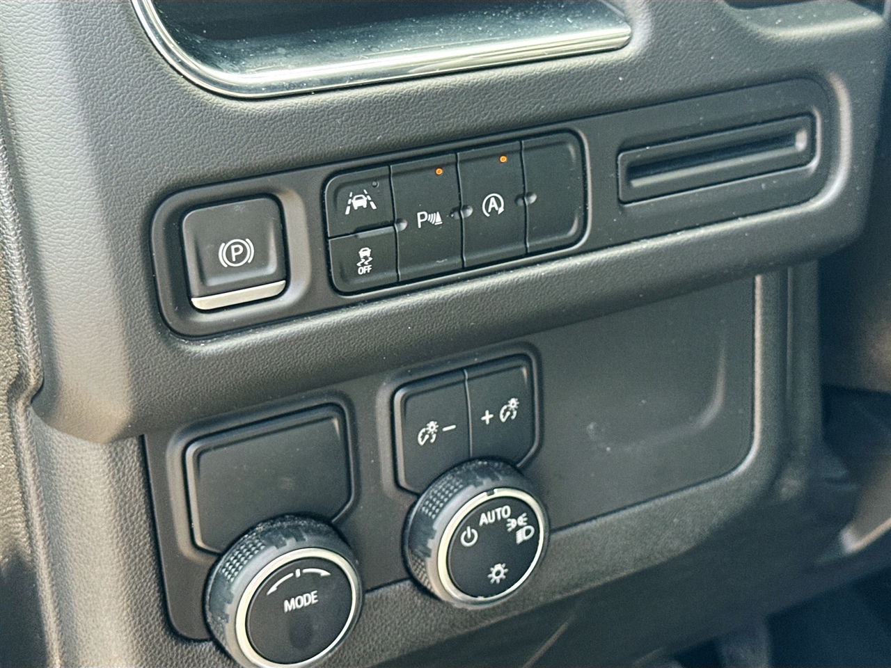 Chevrolet Tahoe 2WD 4dr LT 2023