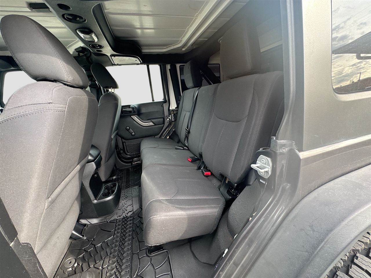 Jeep Wrangler Unlimited Sport 4x4 2017