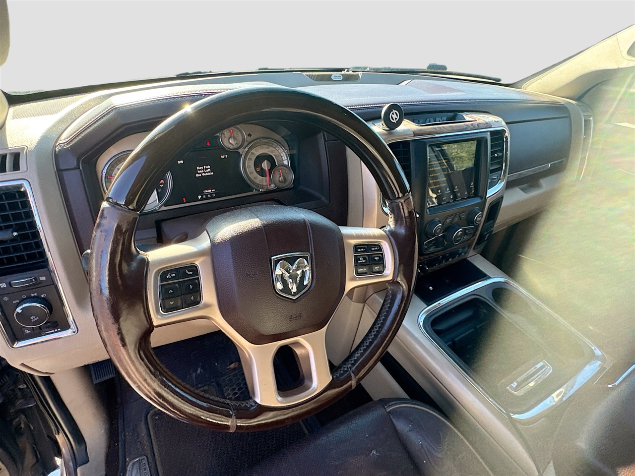 RAM 1500 Longhorn 4x2 Crew Cab 6'4" Box *Ltd Avail* 2018