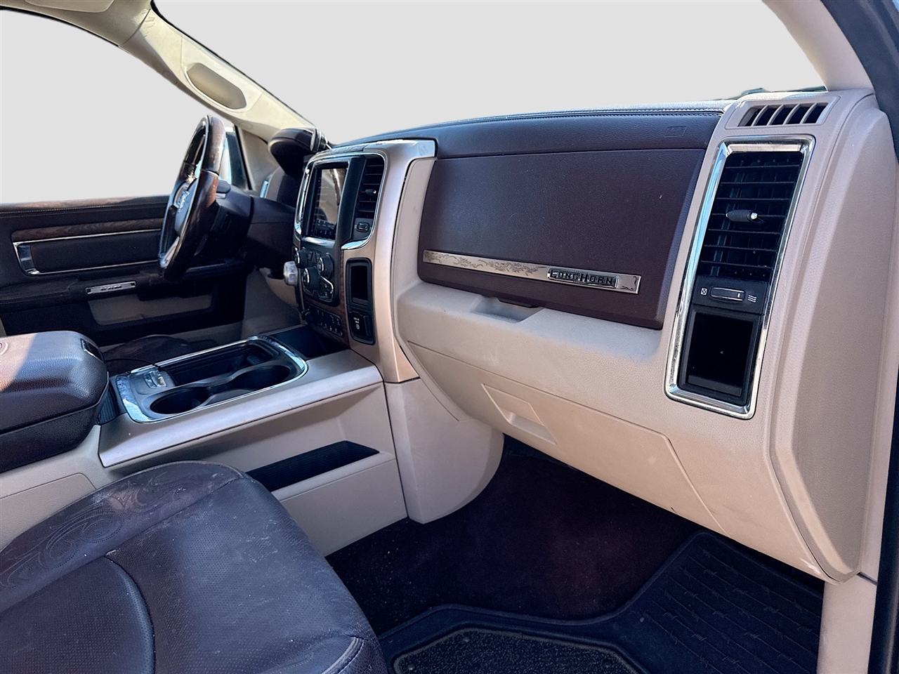 RAM 1500 Longhorn 4x2 Crew Cab 6'4" Box *Ltd Avail* 2018