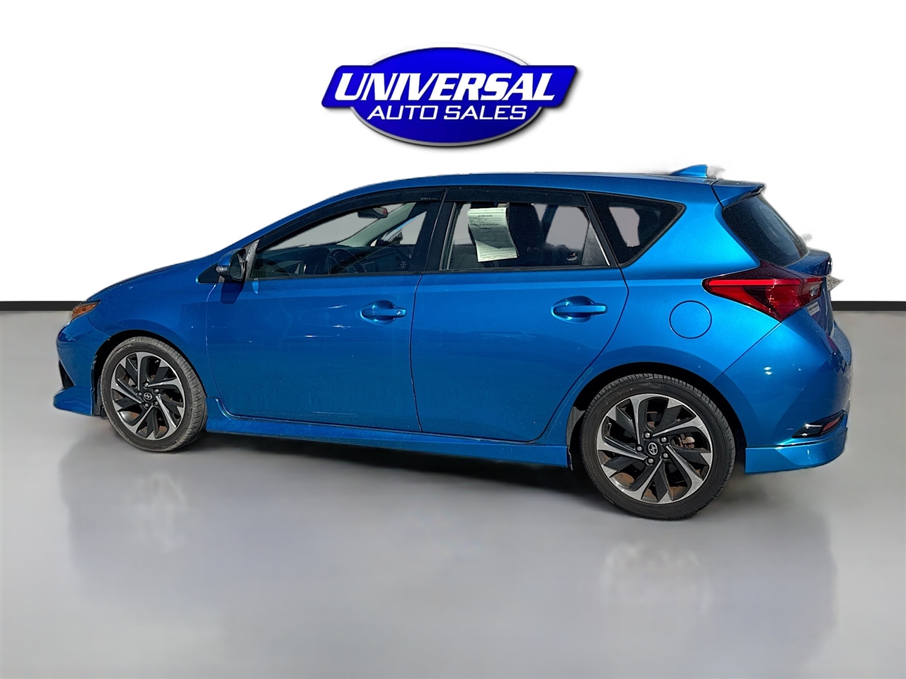 Scion iM 5dr HB Man (Natl) 2016