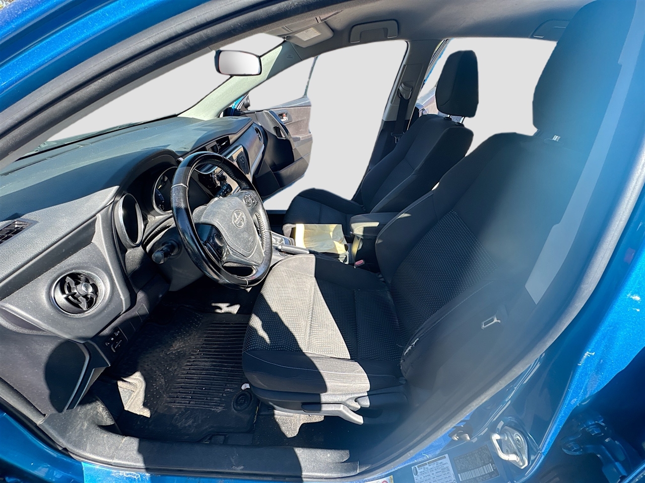 Scion iM 5dr HB Man (Natl) 2016