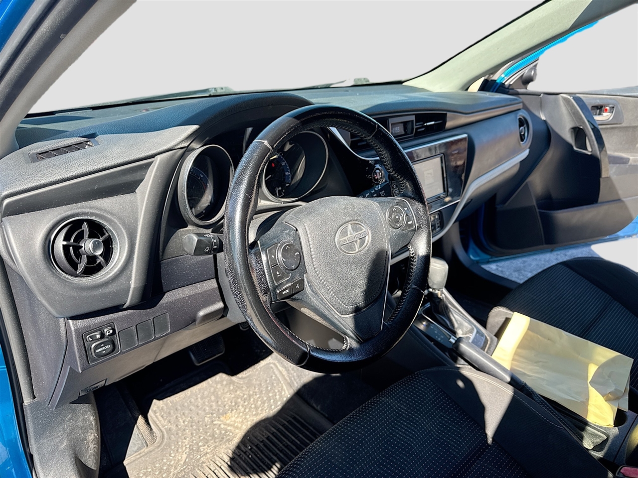 Scion iM 5dr HB Man (Natl) 2016