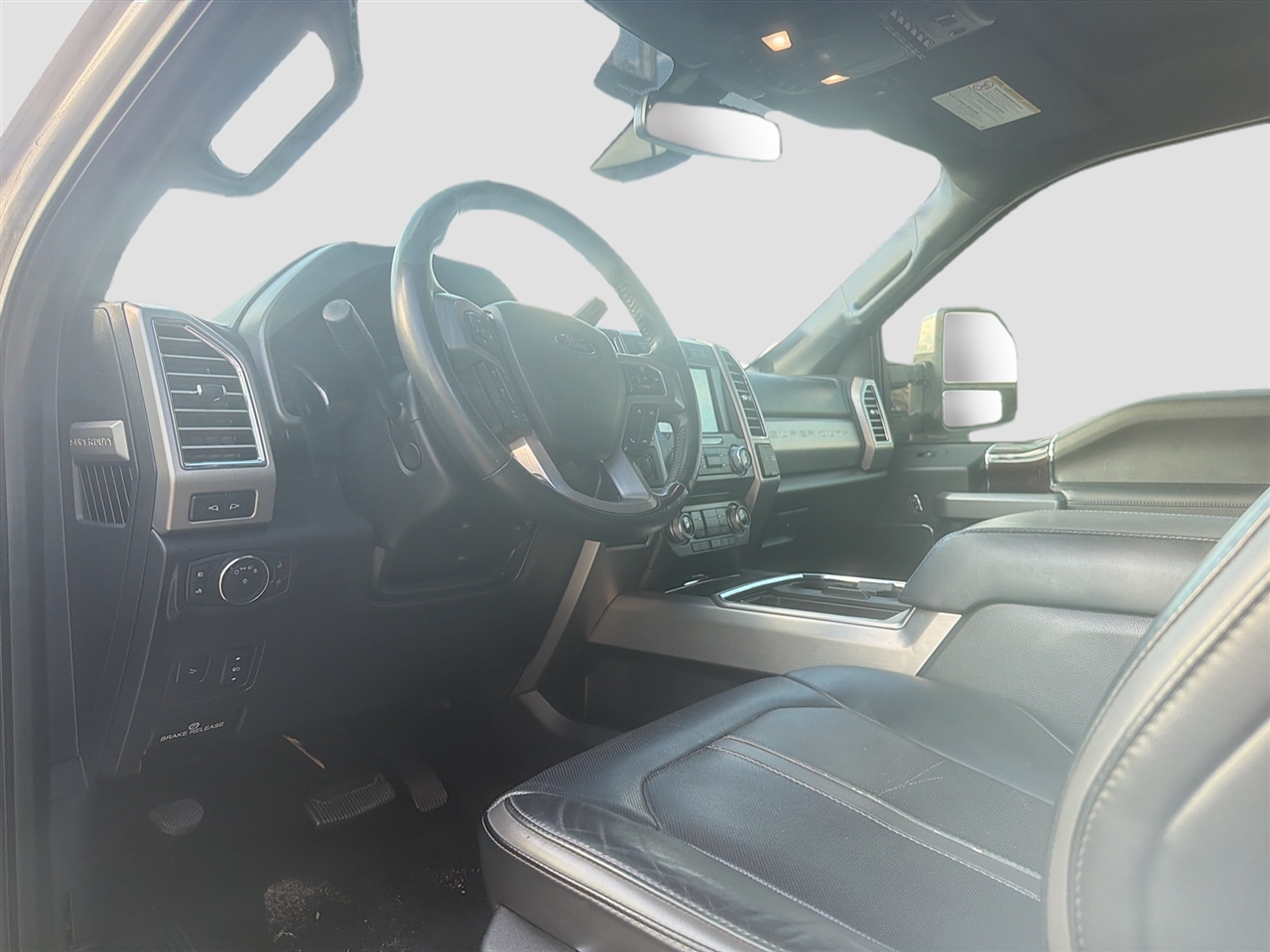 Ford Super Duty F-250 SRW King Ranch 4WD Crew Cab 8' Box 2017