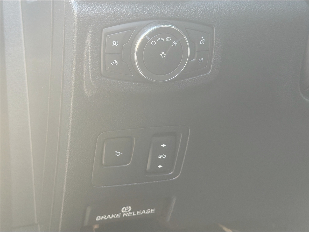 Ford Super Duty F-250 SRW King Ranch 4WD Crew Cab 8' Box 2017