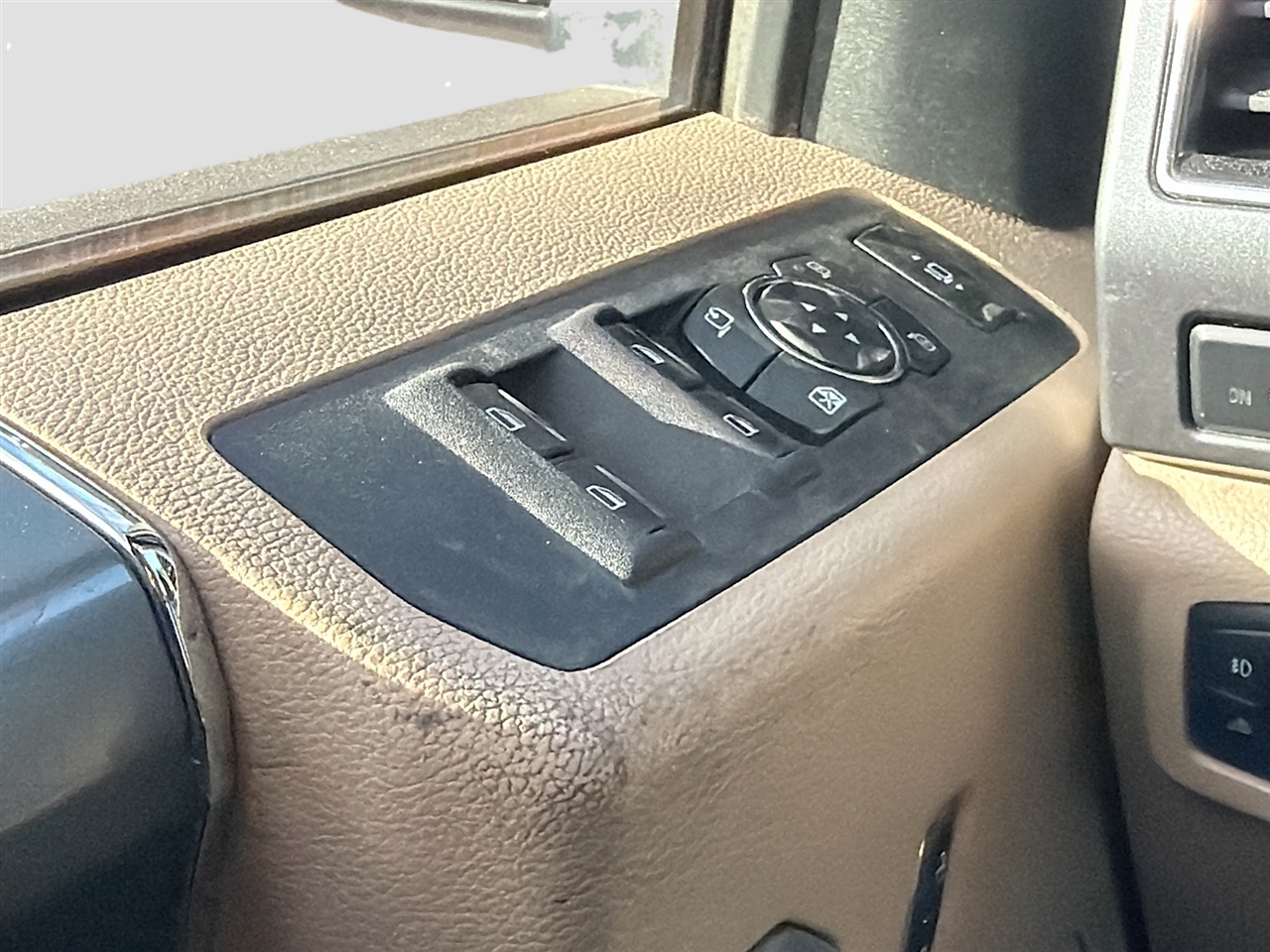 Ford Super Duty F-250 SRW King Ranch 4WD Crew Cab 8' Box 2019