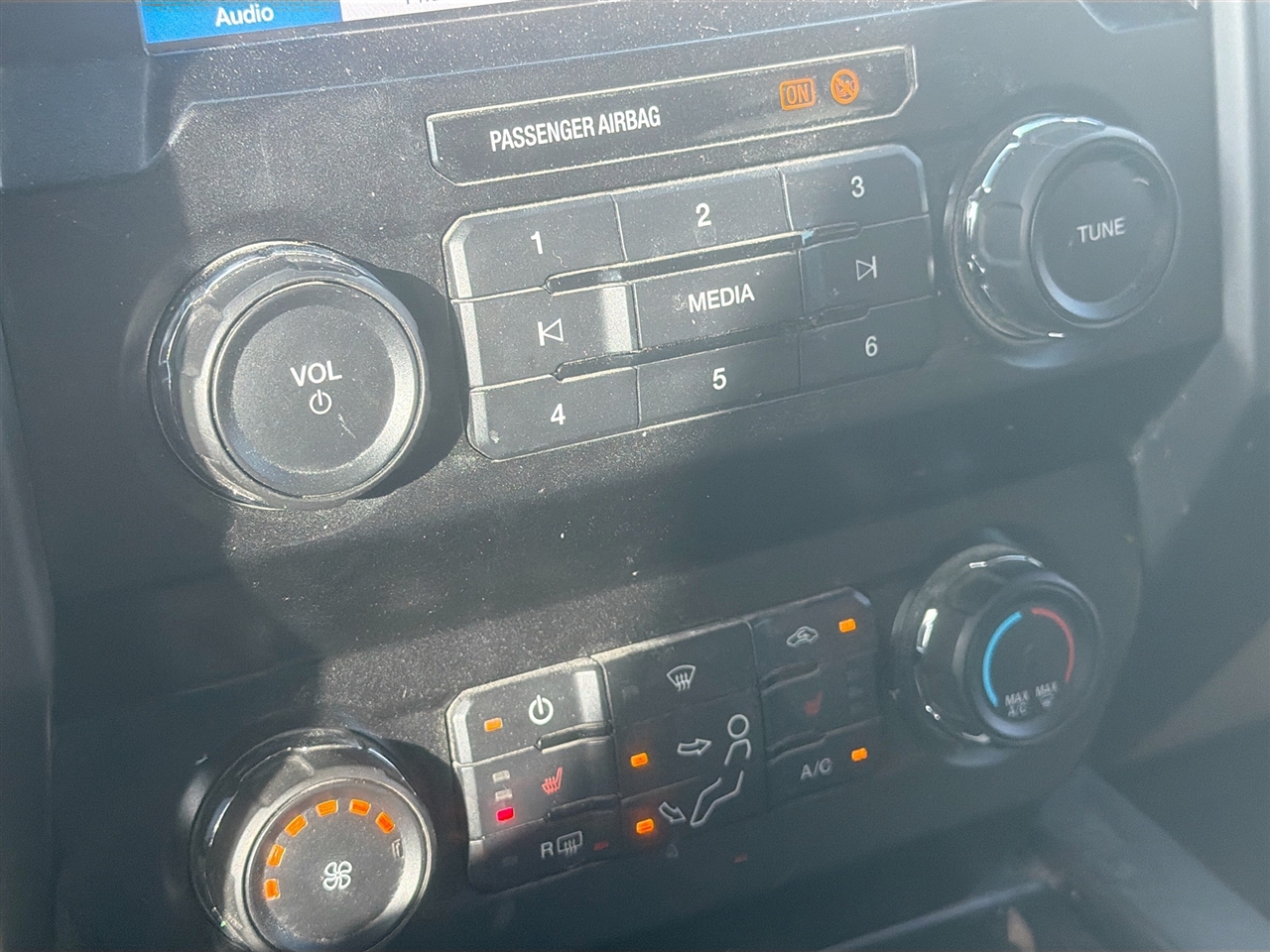 Ford Super Duty F-250 SRW King Ranch 4WD Crew Cab 8' Box 2019