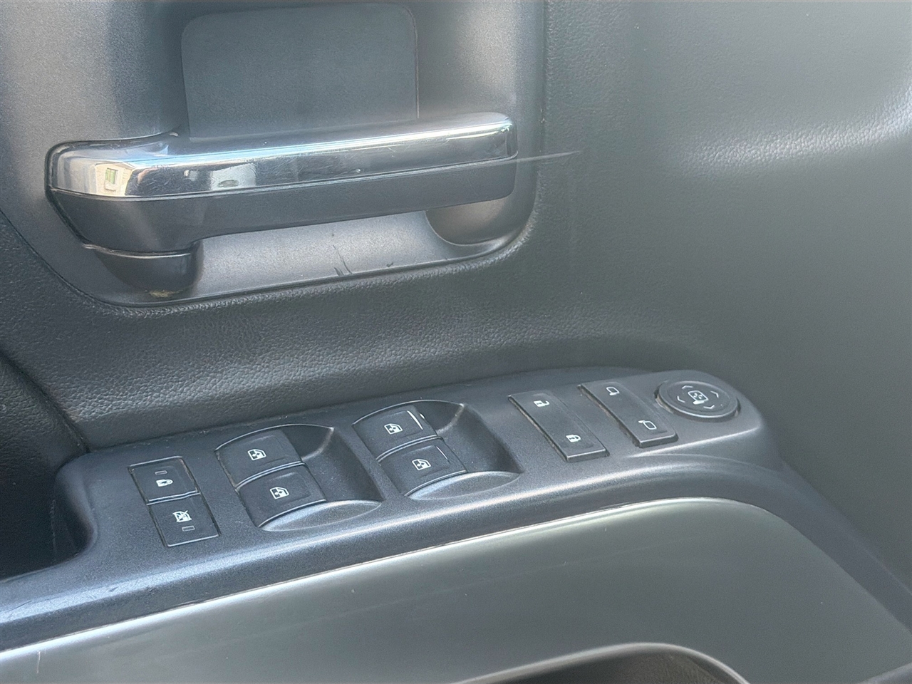 Chevrolet Silverado 1500 4WD Double Cab 143.5" LT w/1LT 2016