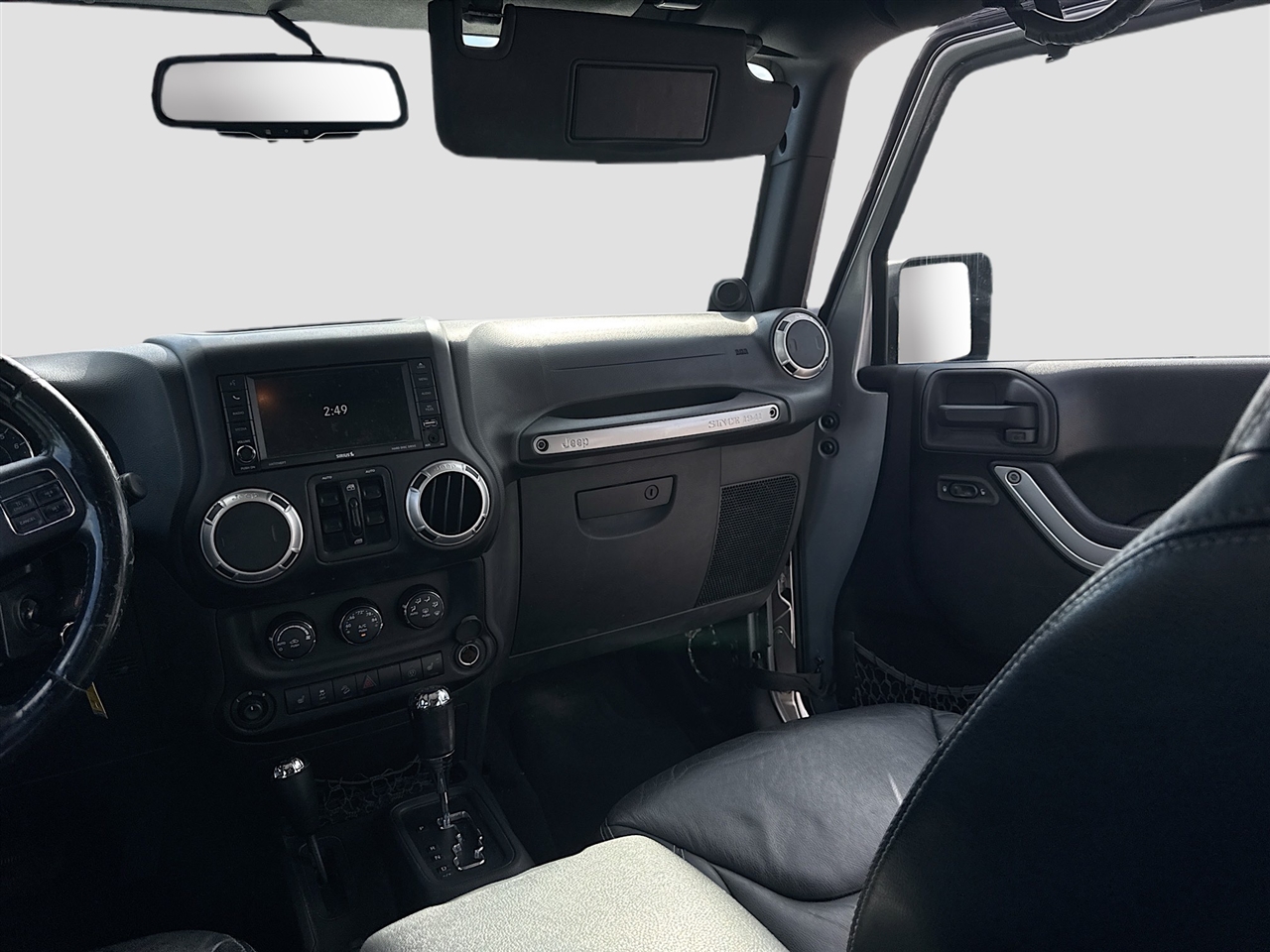 Jeep Wrangler Unlimited 4WD 4dr Sahara 2013