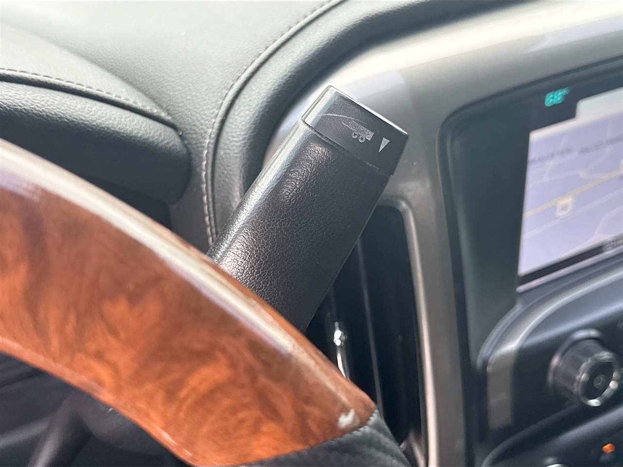 Chevrolet Silverado 3500HD 2WD Crew Cab 167.7" High Country 2018