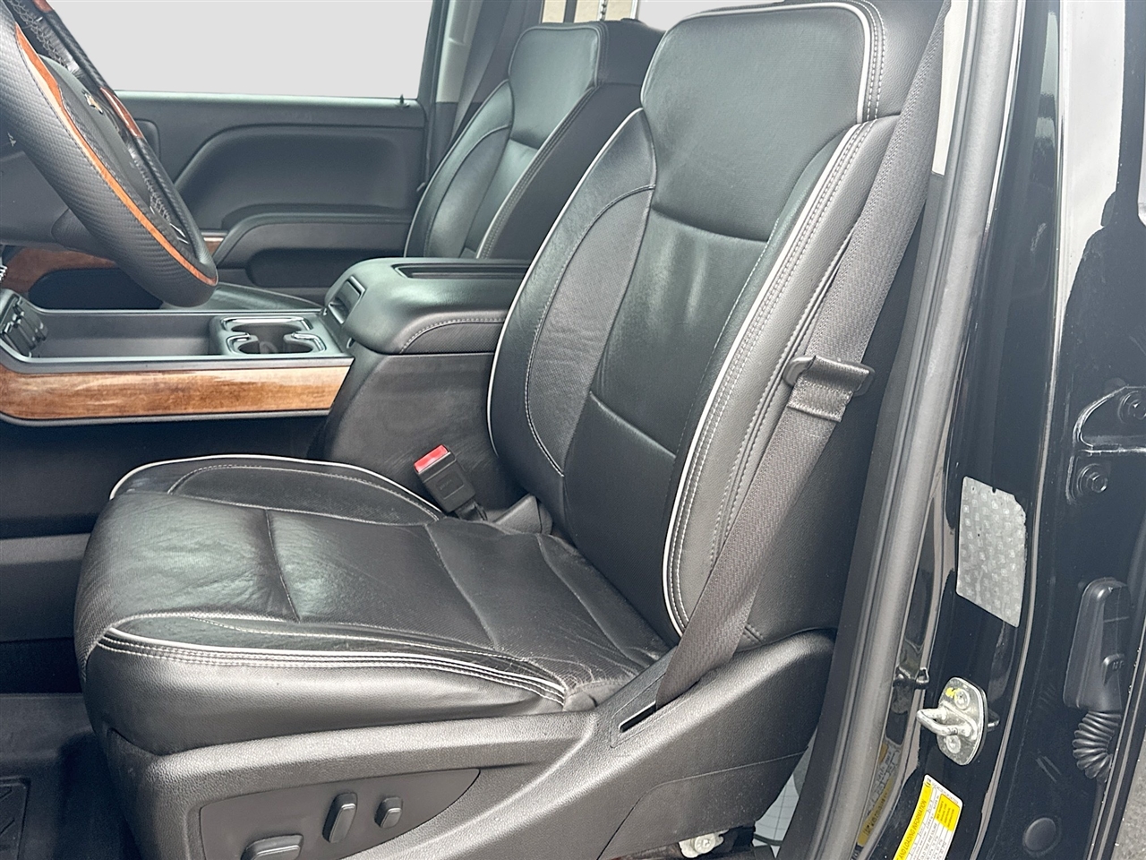 Chevrolet Silverado 3500HD 2WD Crew Cab 167.7" High Country 2018