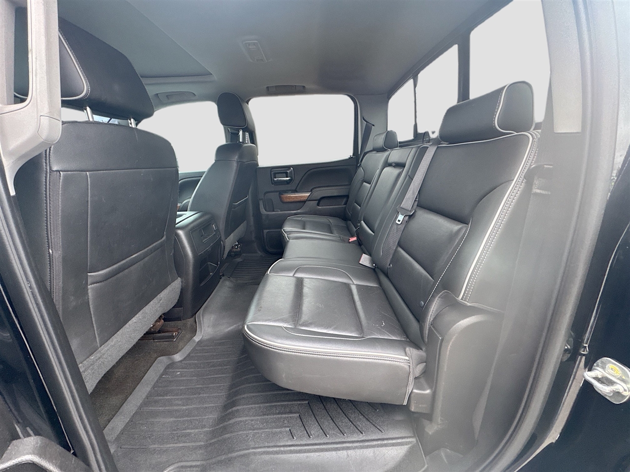 Chevrolet Silverado 3500HD 2WD Crew Cab 167.7" High Country 2018