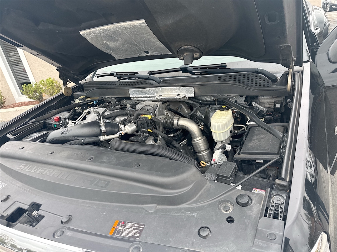 Chevrolet Silverado 3500HD 2WD Crew Cab 167.7" High Country 2018