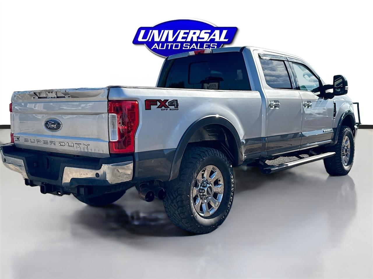 Ford Super Duty F-250 SRW Lariat 4WD Crew Cab 6.75' Box 2019