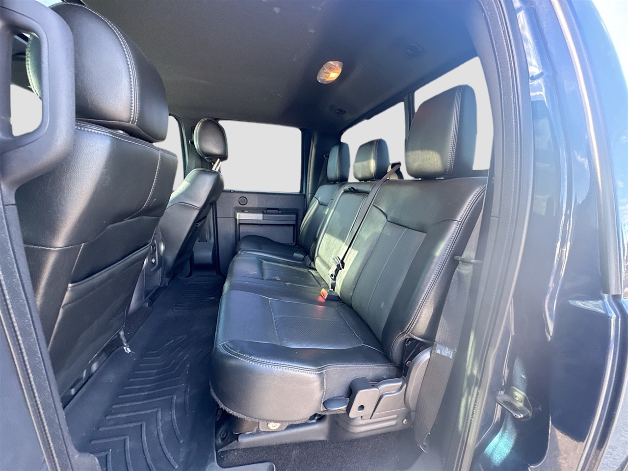 Ford Super Duty F-250 SRW 4WD Crew Cab 172" Platinum 2016