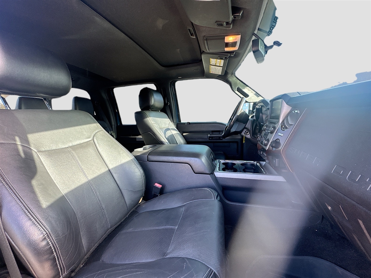 Ford Super Duty F-250 SRW 4WD Crew Cab 172" Platinum 2016