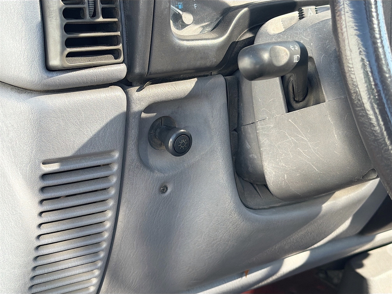 Jeep Wrangler 2dr SE 1997