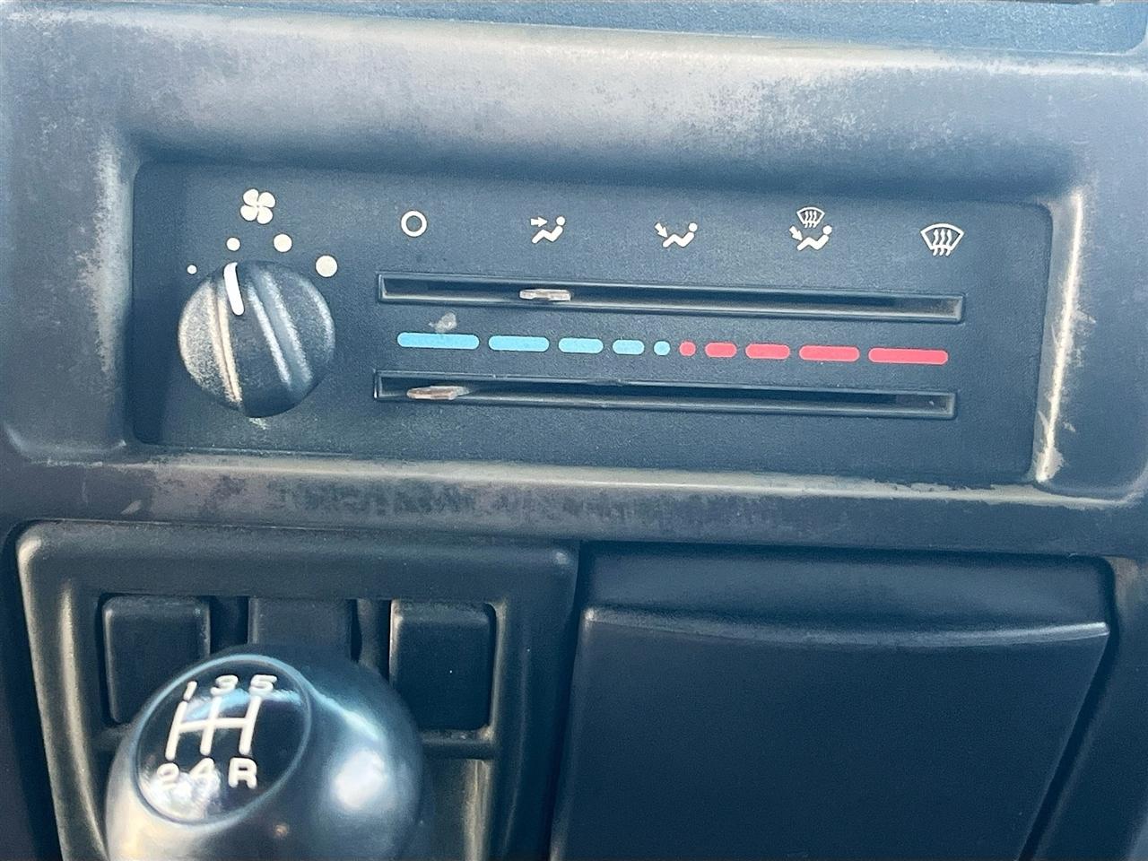 Jeep Wrangler 2dr SE 1997