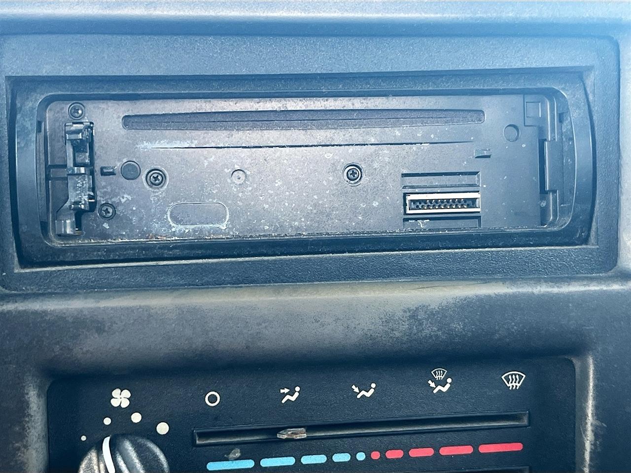 Jeep Wrangler 2dr SE 1997